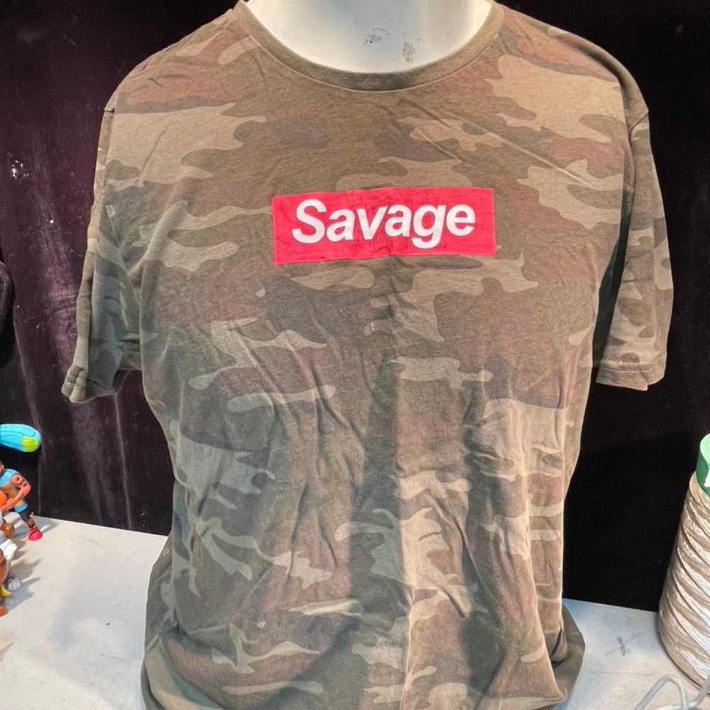 MEN T-SHIRT XL